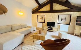 L'Horreum Appartement Proche Des Halles Wifi